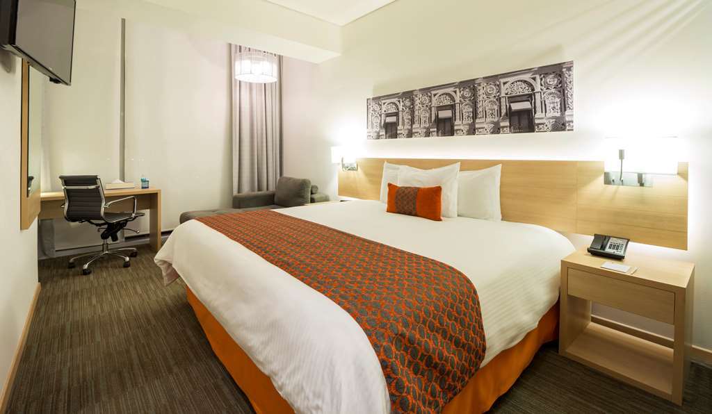 Camino Real Puebla Hotel & Suites Стая снимка